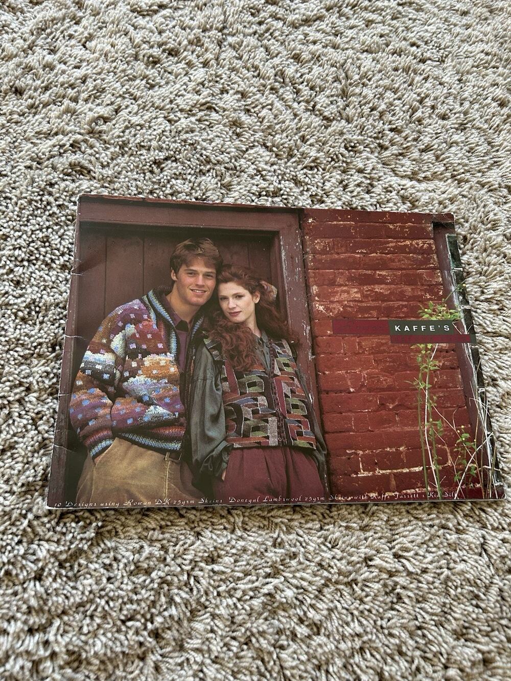 Rowan Kaffe’s Colour Book - 10 Designs Patterns Mens/Womens Sweaters Vests D26
